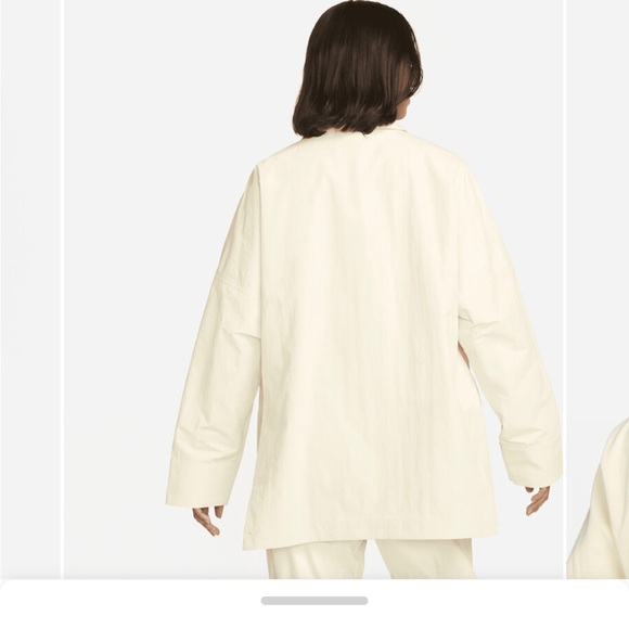 Super Oversized Nike Women’s ESC Parka - Picture 4 of 8